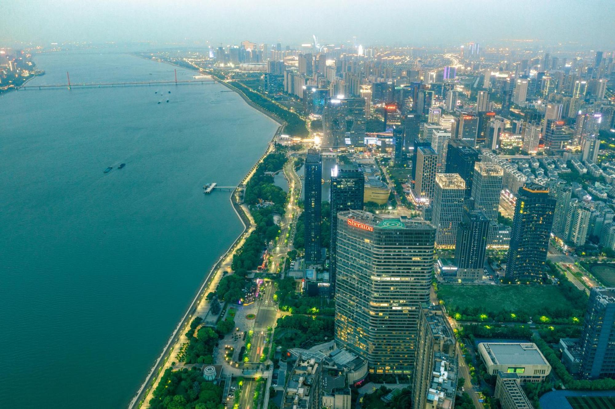 Sheraton Grand Hangzhou Binjiang Hotel Exteriör bild